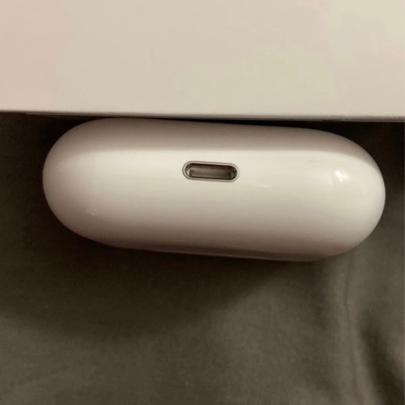 Apple AirPod Pros